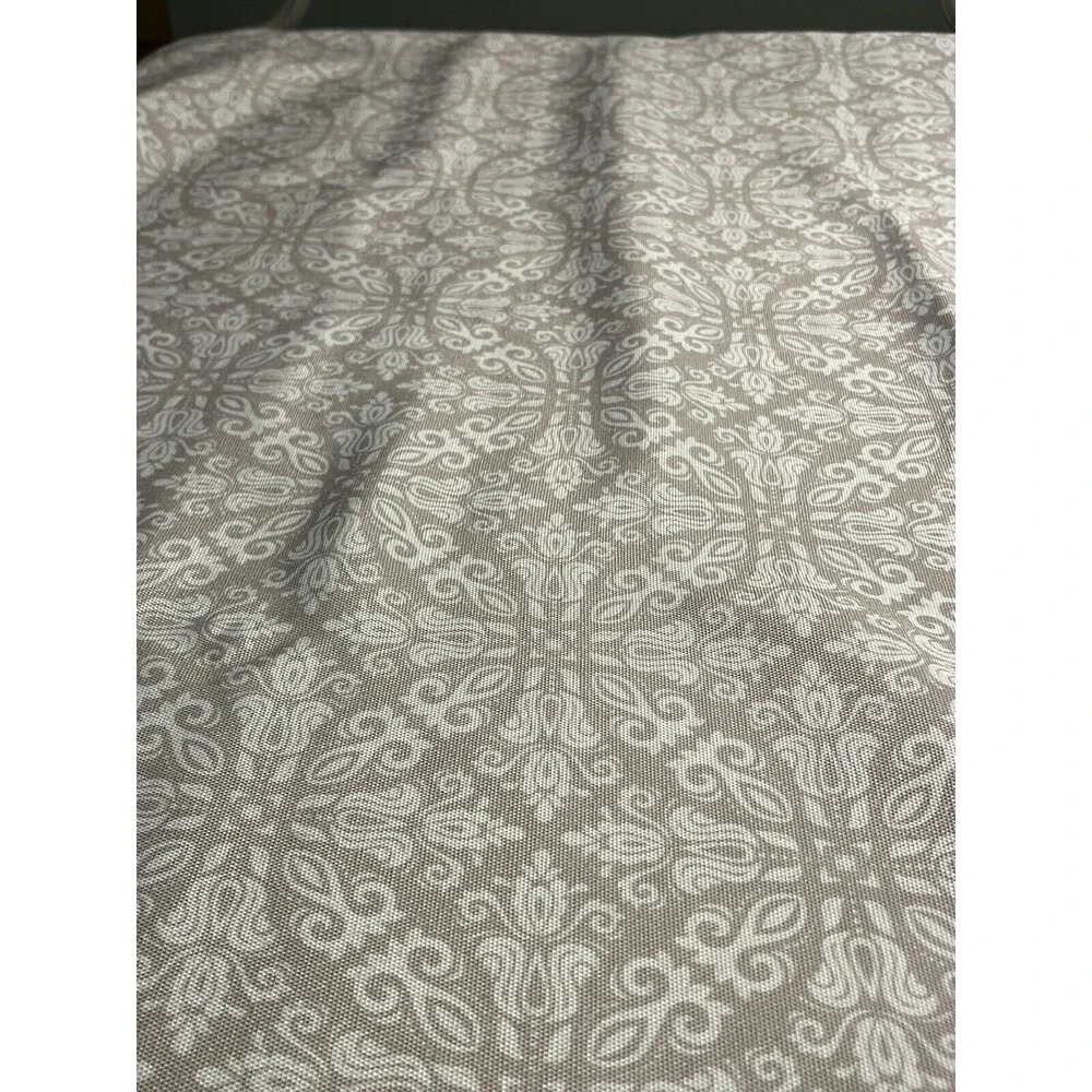 Laura Ashley Beige Tan & White Paisley Floral Tablecloth 58” x 81”